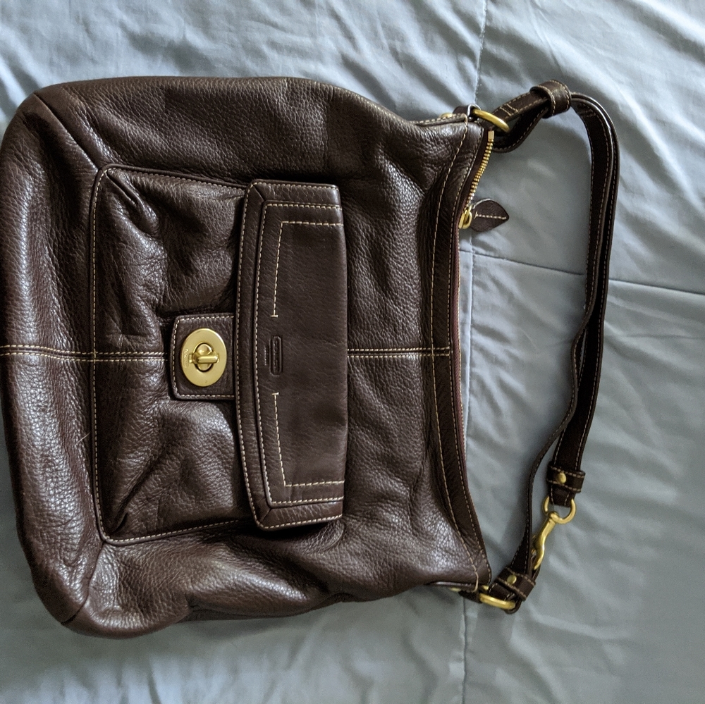 Coach brown leather shoulder bag